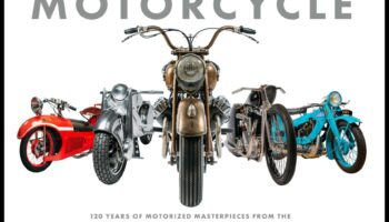 روائع الدراجات النارية: الحرفية الرائعة وراء الدراجات المخصصة