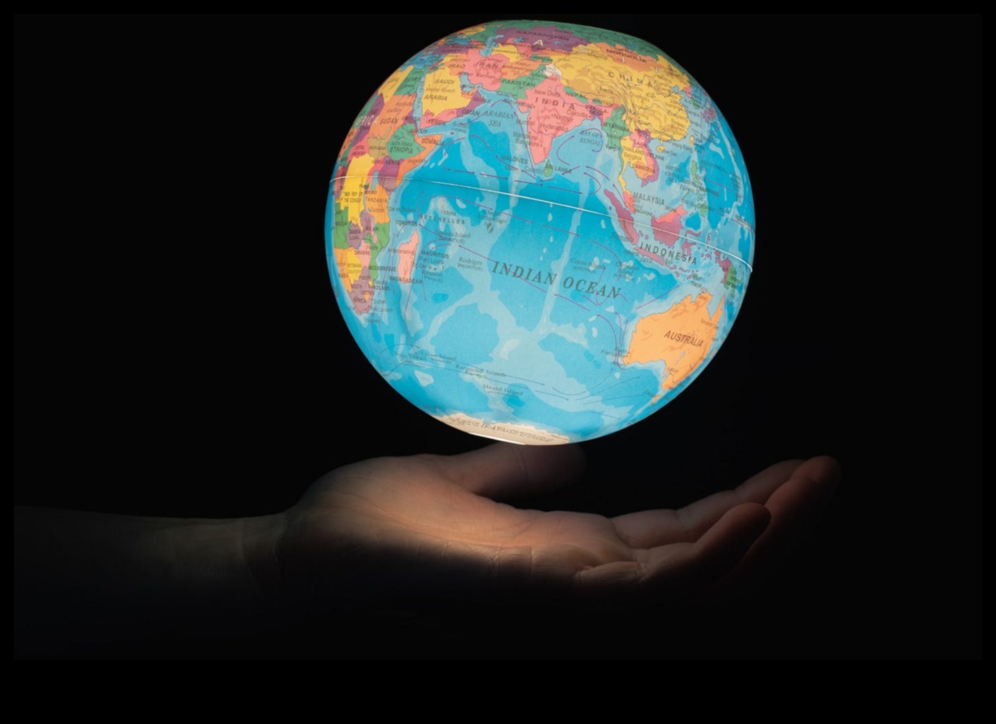 أناقة الأرض: تم الكشف عن عرض للمناظر الطبيعية الجميلة والرائعة