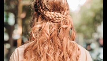 تابعت سجلات رابونزيل: التنقل في اتجاهات الشعر الطويل