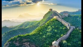 أعاجيب المناظر الطبيعية: اكتشاف عروض الطبيعة المذهلة