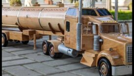 إبداعات مخصصة كيف يتم إعادة صياغة الشاحنات في روائع غير عامة 5 إبداعات مخصصة: شاحنات تتحول إلى روائع فنية مخصصة