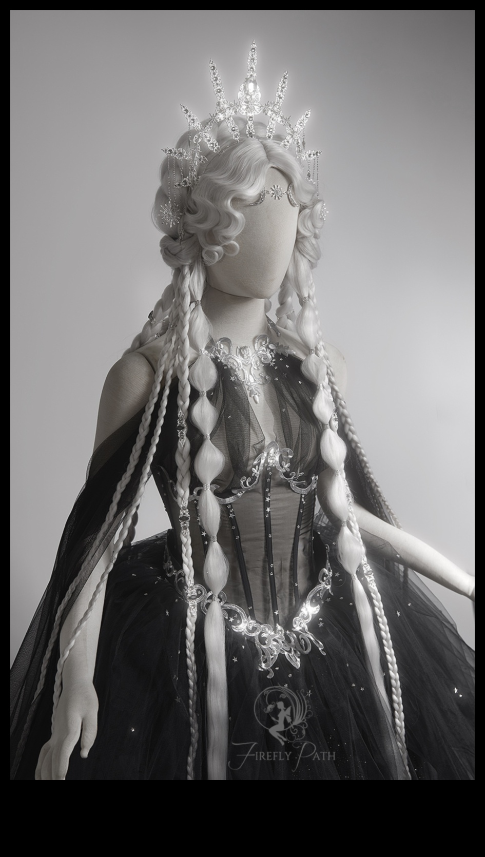 سحر منتصف الليل: التقاط سحر تسريحات الشعر المسائية