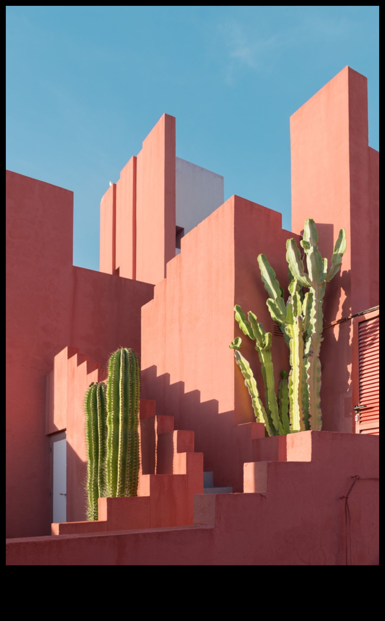 العمارة المجردة نظرة إبداعية على التصاميم الخيالية في التصوير الفوتوغرافي 2 أبنية مجردة: تصاميم خيالية في التصوير الفوتوغرافي