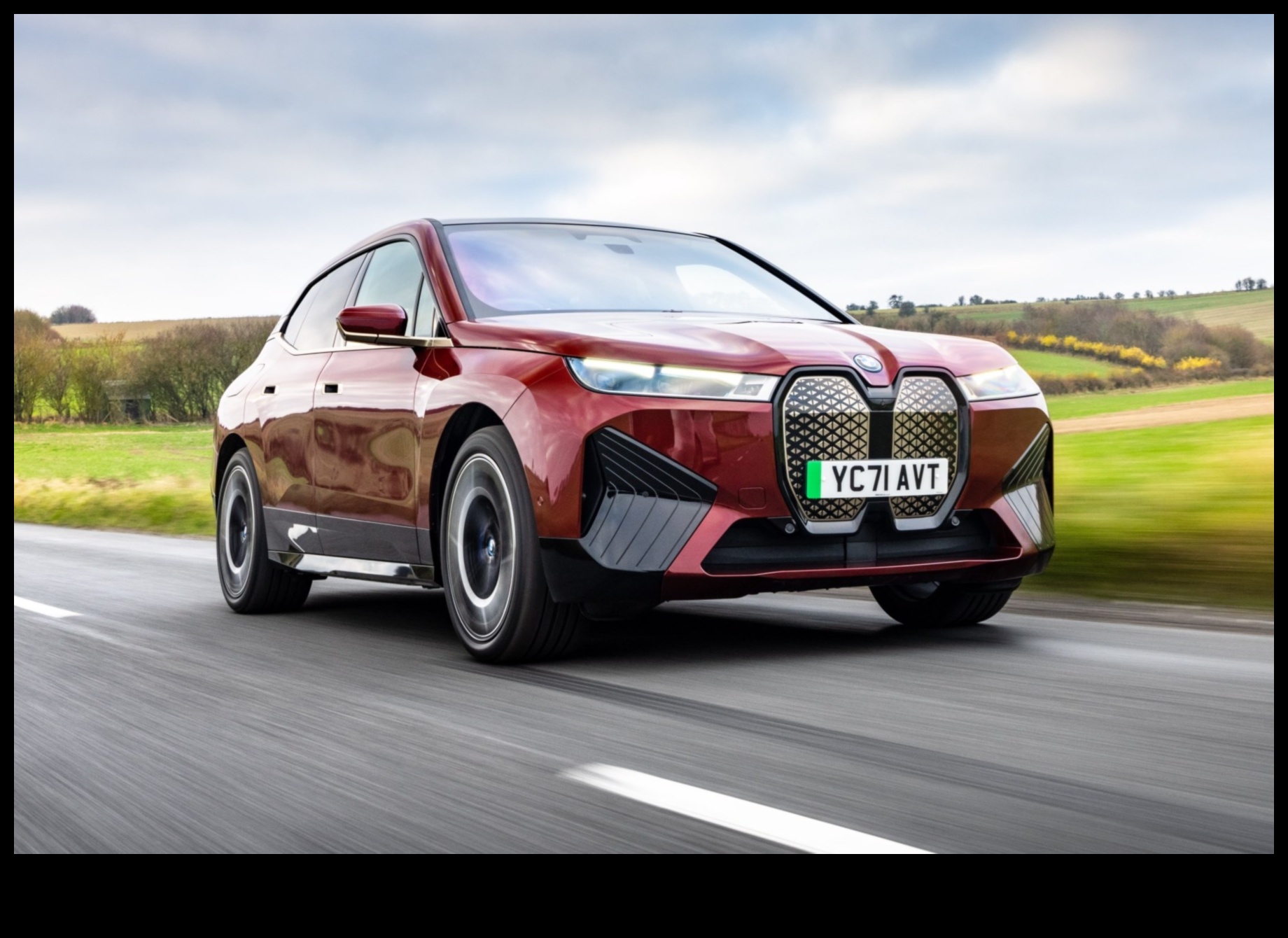 الإشعال المبتكر: أحدث الاتجاهات في تصاميم السيارات الكهربائية