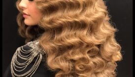 استمرار الخيال المتموج: الحلم بتسريحات الشعر الساحرة مع الأمواج