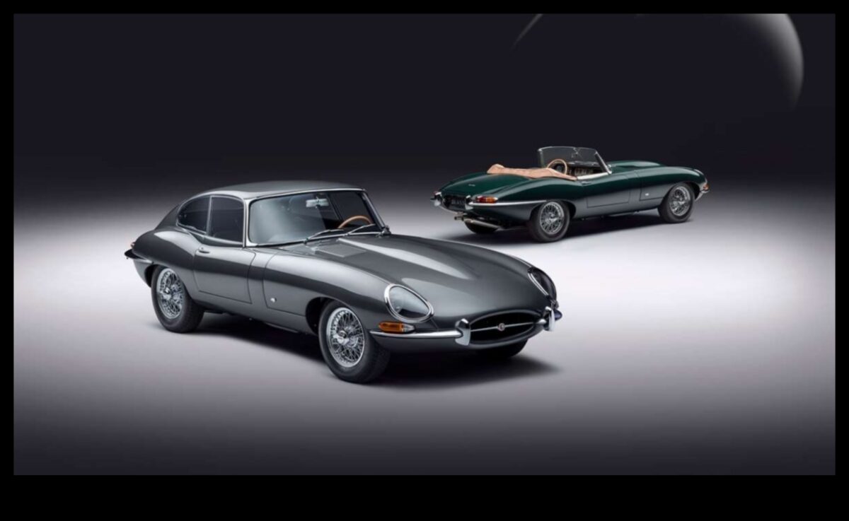 الكلاسيكيات تنبض بالحياة: السيارات والدراجات العتيقة على الطريق الحديث